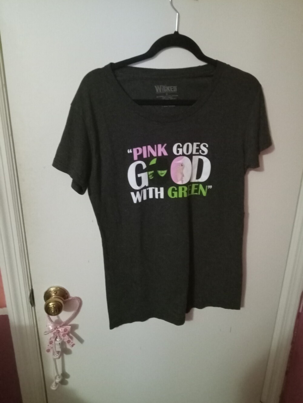 Women's Size XL Wicked Graphic Print Tshirt